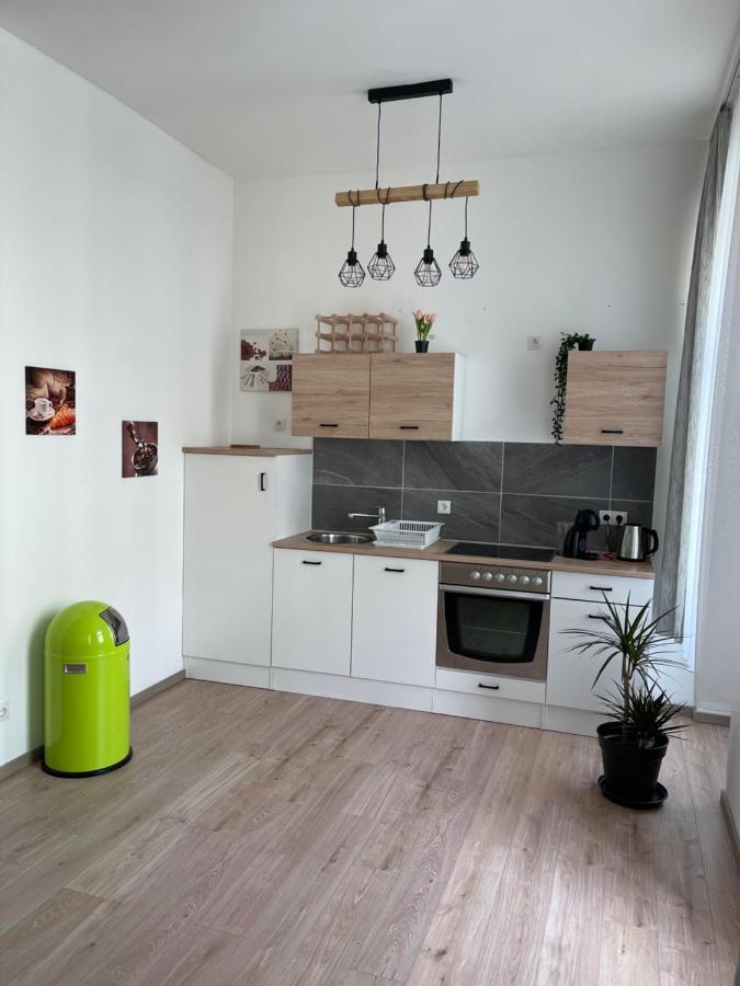 Gesamte Fuer 6 Personen * Vienna